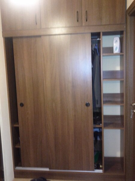 Muncii Basarabia, Tina Petre 2 camere etaj 4